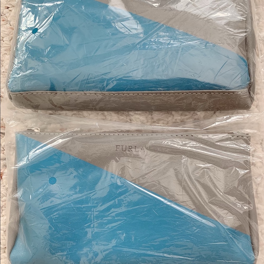 FURLA Travel Toiletry Cosmetic Pouch (2)